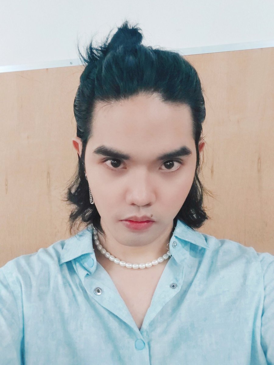 SB19Official's tweet photo. [#SB19_SEJUN]

Thank you to all of your gifts and greetings. My birthday is extra special because of you. I hope you're all safe so that we could meet again very soon. I love you all so much.

#BirthdayPABLOut
#SB19 https://t.co/IRo2yJVh8a