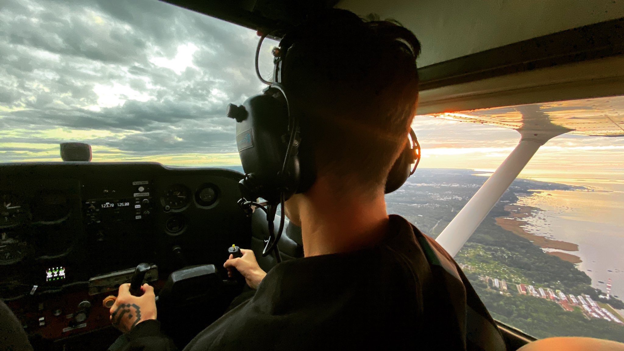 Matty & Aiden on X: After E-scooter Matty decided to drive a plane! ✈️  More on Instagram t.co7tpikQFYxL t.coJi9R51P2Kv  X