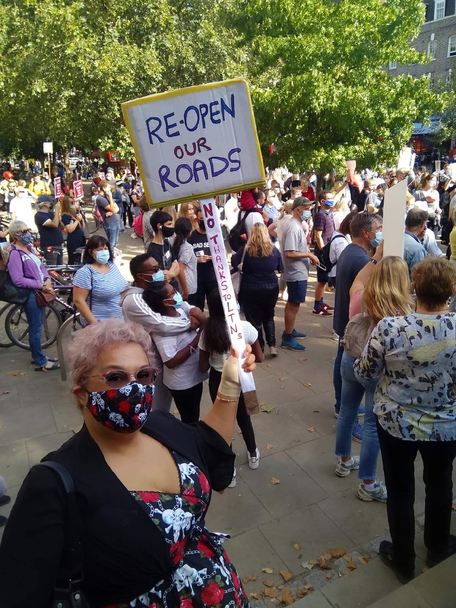 EalingOne's tweet photo. Some more powerful images from Saturdays protest march. #Ealing #LTNs @EalingCouncil https://t.co/d4NV8r0Ugo