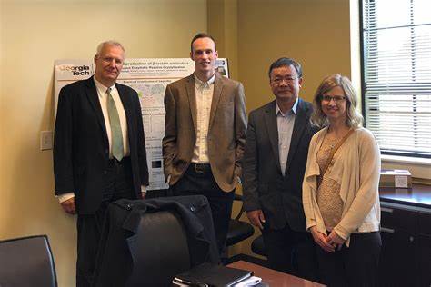 GroverGroup's tweet photo. Congratulations Dr. McDonald, we are so proud of your achievements!! #PhD #crystallization #doctorMatt https://t.co/2SzEASZZbp
