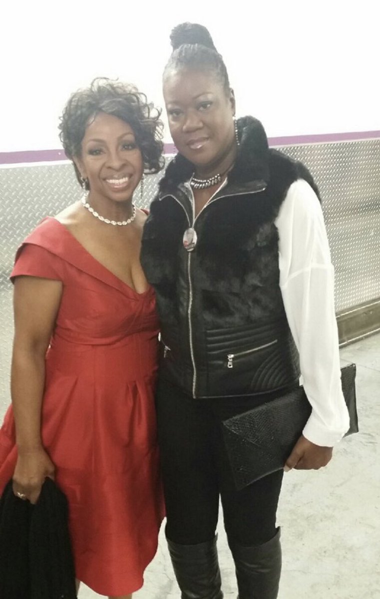 SybrinaFulton's tweet photo. Both of these phenomenal women are winners!! Queens don’t compete we compliment each other’s talents 😍😍
#GladysKnight #PattiLabelle #Queening #BlackDontCrack #CatchThatLater https://t.co/KEjZuQ2SMM