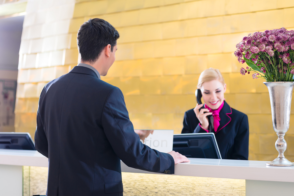 CustomerContAdv tweet picture
