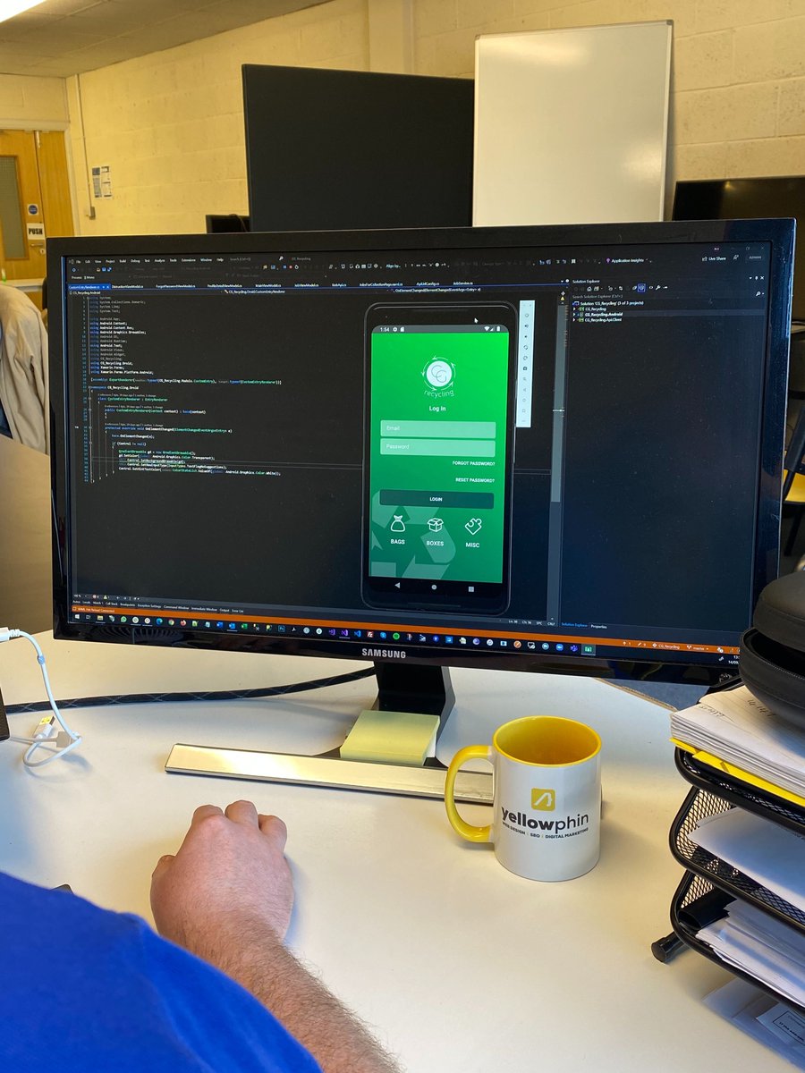 YellowphinWeb's tweet photo. Here is a behind the scenes pic to celebrate #nationalcodingweek https://t.co/yaKAsPHX50