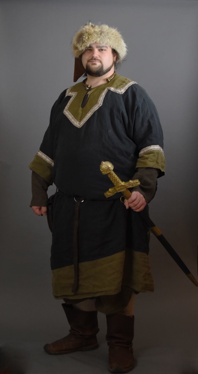 HighlandFoorde's tweet photo. Choosing your persona is often the hardest part of the #sca With so many options to choose from, who could blame you!? Here are a few of our favorites from among the populace: https://t.co/gLoseK0VL5