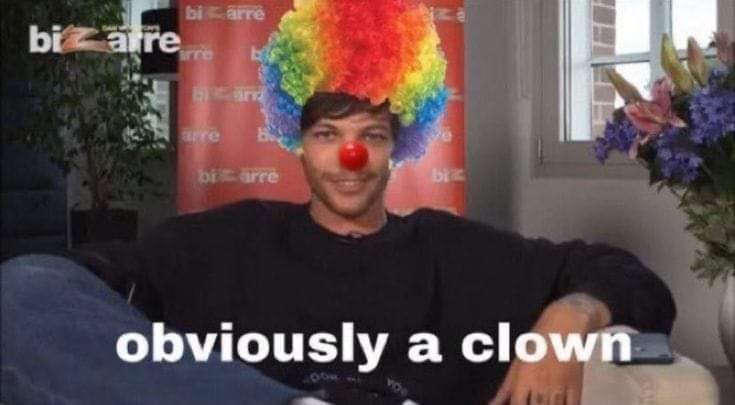 ladyloverxx's tweet photo. While we wait, and react to @latelateshow like the clowns our hearts and minds make us...
Can we just RT this and comment #1Dreunion while adding your #1D clowning memes ♡
#JamesCordenBringBackOneDirection #LateLateShow
Ps. Low key watching the way H stares at L 😍 https://t.co/55vIBpsCVw