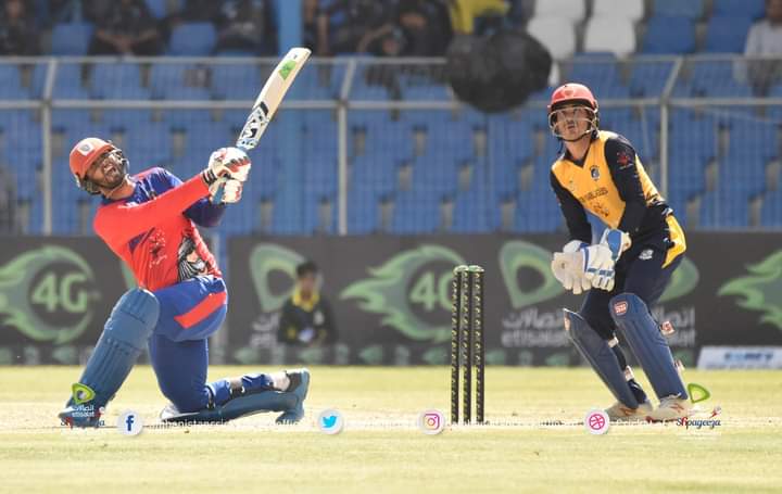 ltd_mis's tweet photo. We have lost our 1st Qualifier match to KE. After being sent to bat,  We put 208/3 on the board. @Hashmat_50 made an exceptional 97* (52b) including (5x6s &amp; 11x4s). @ghamai_zadran made 46 while @MShahzad077 clicked nicely with 40. 1/2

#MongAtalanU
#TheGameofKnights https://t.co/Sulos48nAj