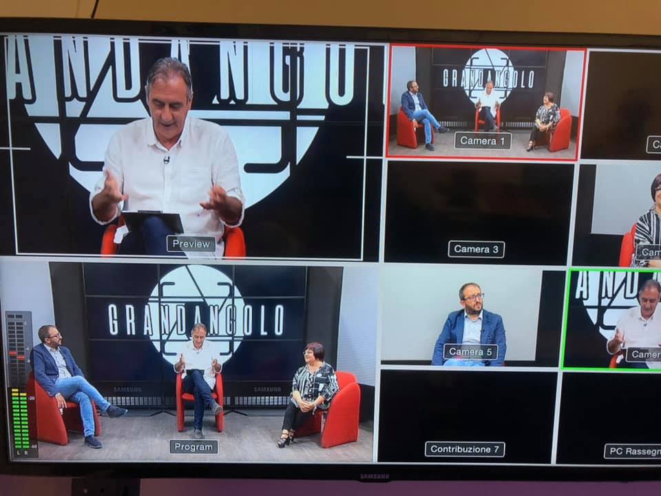 IlCapoluogo's tweet photo. Grandangolo in onda questa sera alle 21:30 su LAQTV Abruzzo canale 73 e sul Capoluogo, sia sul giornale che sulla pagina Facebook.
Conduce David Filieri https://t.co/xtPqAcGgkC