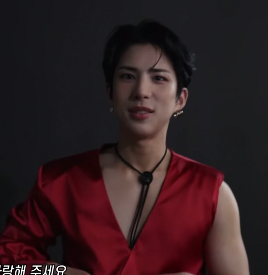 deepMrMoon's tweet photo. #low_quality #ace #sehyoon

💕 ✨ 💕 https://t.co/VHt83VWH1e