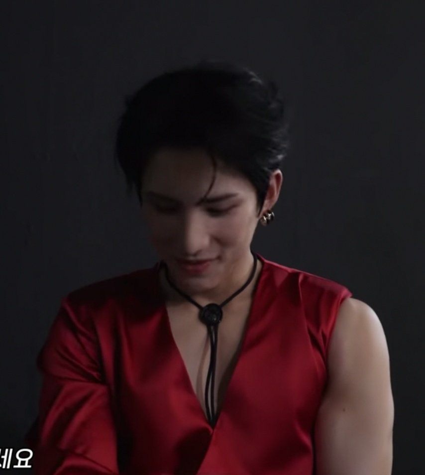 deepMrMoon's tweet photo. #low_quality #ace #sehyoon

💕 ✨ 💕 https://t.co/VHt83VWH1e
