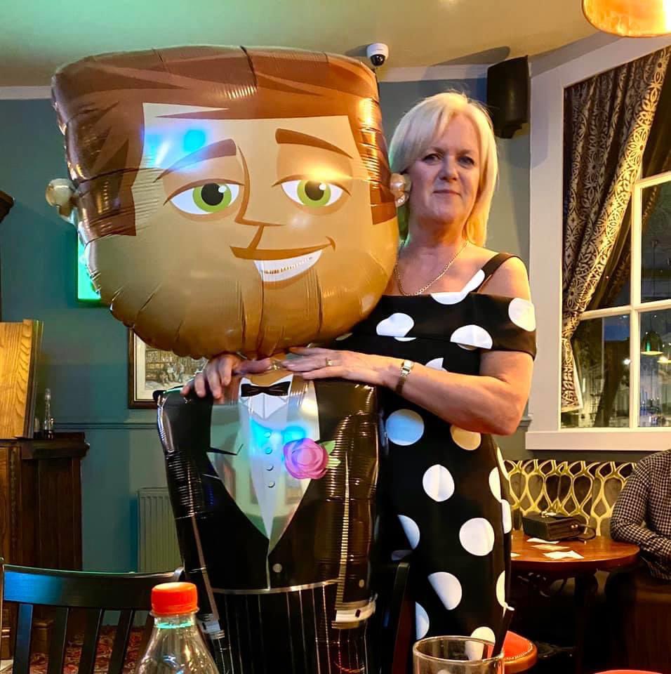 Occasions_pim's tweet photo. The perfect date 👨🏼‍⚖️ 

Our Groom airwalker given to the lovely Carol for a birthday present ❤️ 
#perfectpresent #perfectcouple #gifts #idealman #fungifts #londonballoons #groom #weddingballoons #funballoons #occasionspartyshop #occasionspimlico https://t.co/MxYPvHbkqv