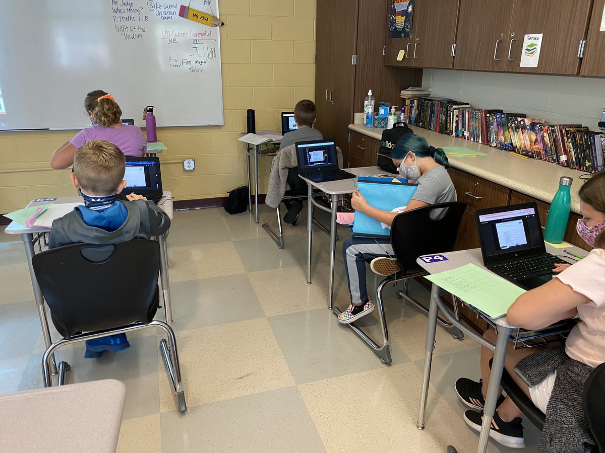 Megan Riva tweet media