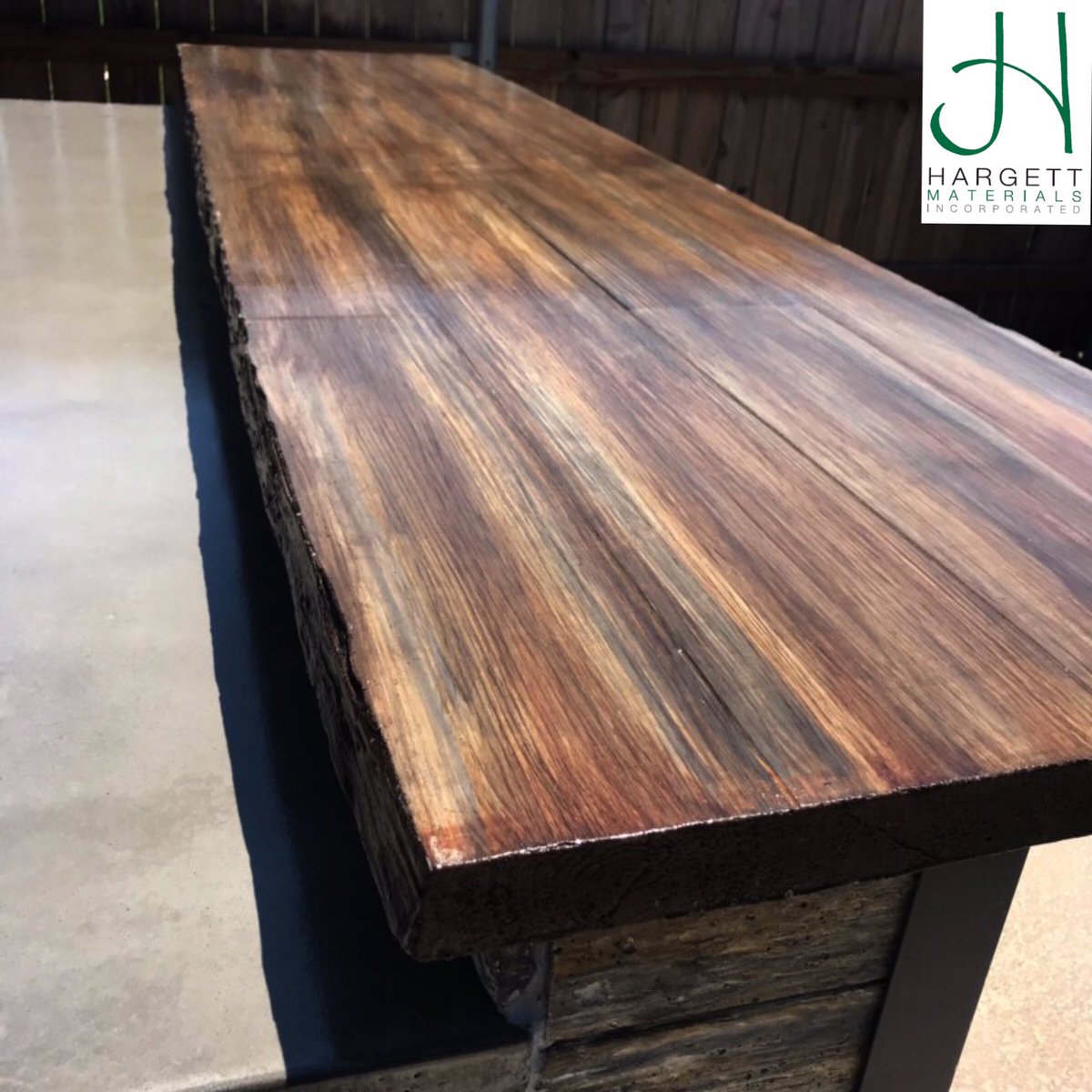 gotpotholestn's tweet photo. The Hargett Materials team is blessed to partner with some talented companies who are able to create some amazing projects! Check out the display bar that Jody Gott &amp; him team at Gott’s Landscaping &amp; Supplies were able to build using some of HMI’s bagged #concrete mixes. #quality https://t.co/K79x4cI1rZ