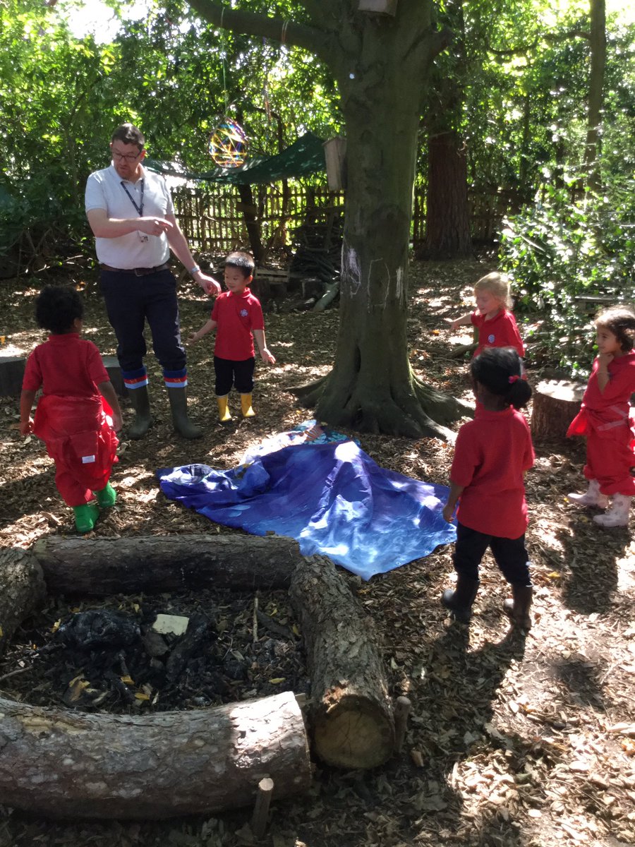 Library_BGS's tweet photo. Nursery have been learning about Badgers and Hedgehogs at Forest School ,we played a Badger and hedgehog game. We also had some lovely treats from the mud kitchen. #BGSnursery #BGSforestschool #BGSnature #BGSindependence https://t.co/30Kikmbt6o
