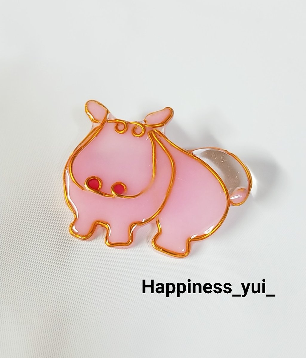 Happinessyui2's tweet photo. かばｻﾝブローチ💗
.
.
#ハンドメイド
#アクセサリー
#ブローチ
#カバブローチ
#かばブローチ
#カバ
#かば
#Happiness
#はぴねす
#happinessyui https://t.co/9tA4AaPNm5