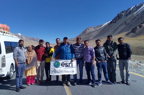GeoMentor efforts take place all over the world. Learn about the work of Doost Ali Nawaz in Pakistan.  "I believe that GIS is a hidden treasure for the communities, educators and organizations here."  ow.ly/VgtX50Bq7h6