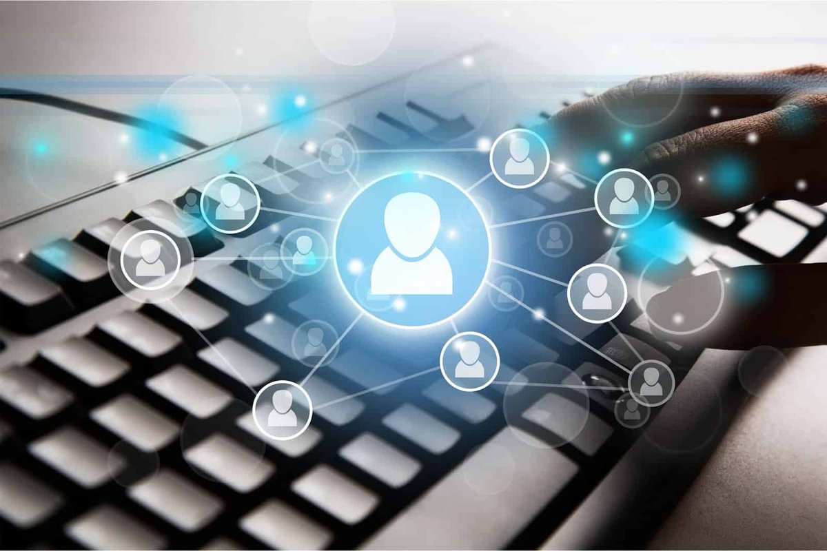 Despite the size and line of operation, every business needs to work alongside a dedicated IT department for things such as malware prevention and protection against many other threats. #glasgow #ukdatarush #datarush datarush.co.uk/2020/09/14/bus…