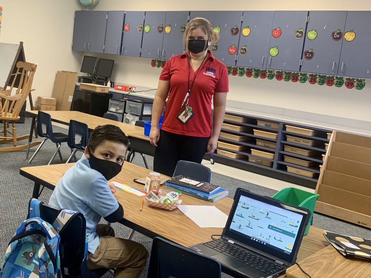 DrMiguelSPerez's tweet photo. @CooperElem staff is happy to welcome scholars to their first day back to in-person school! @SpringISD https://t.co/F8AfXnSLsA