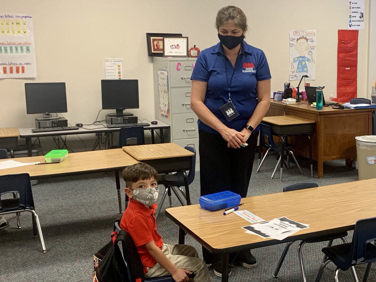 DrMiguelSPerez's tweet photo. @CooperElem staff is happy to welcome scholars to their first day back to in-person school! @SpringISD https://t.co/F8AfXnSLsA