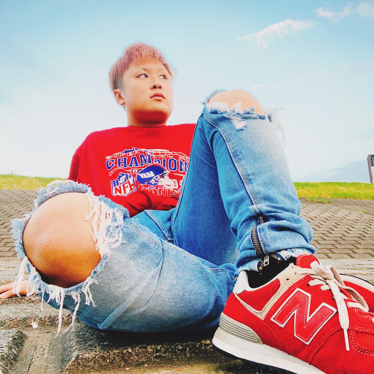 takizawa1006's tweet photo. 今週の18日(金曜日)は柏Thumb Upにてライブです！今回はツイキャスでの有料配信もやるのでそちらもぜひチェックしてみてください！→https://t.co/EjDrfOEBeA

【チケット】前売4000円/当日￥4500円 (D代別途￥600)
フェイスシールド付き
【開場・開演】OPEN 18:30 START19:00 https://t.co/JNXRlJADfK