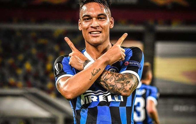 Según 'Sportmediaset', Lautaro Martínez habría llegado a un acuerdo con el Real Madrid: BOMBAZO 💣💥

La operación incluiría el préstamo de Jovic + deuda saldada por Achraf + €8 M de sueldo para el “Toro”.

¿Nueva batalla perdida para el Barça?