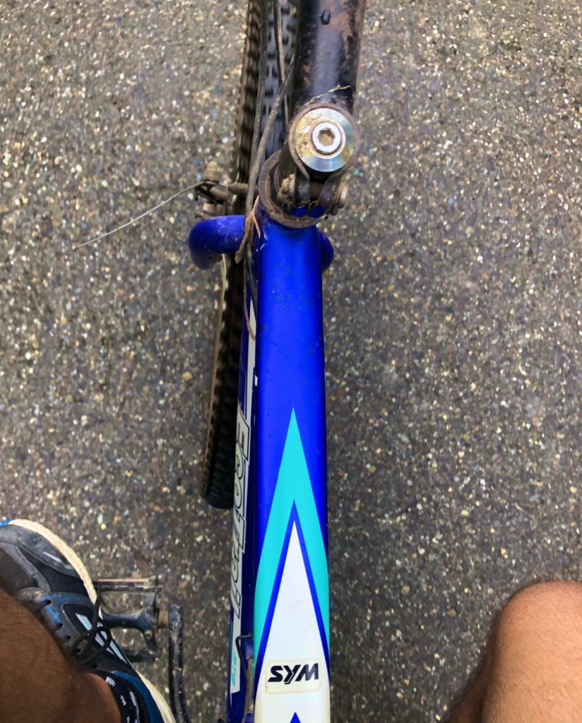 im_Subham_'s tweet photo. Spending a lot of time doing cycling nowadays!🤗
#9kms #cycling #eveningride https://t.co/587g8IHtmn