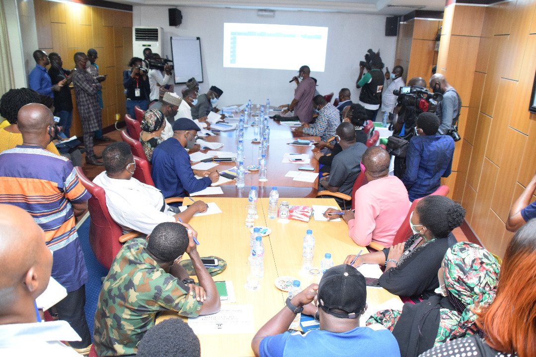 HYPREPNigeria's tweet photo. “We've gone round the sites and seen that work is ongoing in the right way. I think HYPREP is on course going by what we saw on ground. So, the communities should be patient and allow the technicians to do their job.”
—Sen. Hassan Mohammed, Joint Chair on Ecology &amp; climate change https://t.co/2PyLtpTwyP