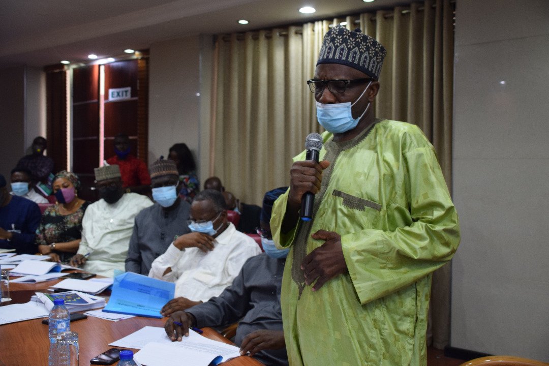 HYPREPNigeria's tweet photo. “We've gone round the sites and seen that work is ongoing in the right way. I think HYPREP is on course going by what we saw on ground. So, the communities should be patient and allow the technicians to do their job.”
—Sen. Hassan Mohammed, Joint Chair on Ecology &amp; climate change https://t.co/2PyLtpTwyP