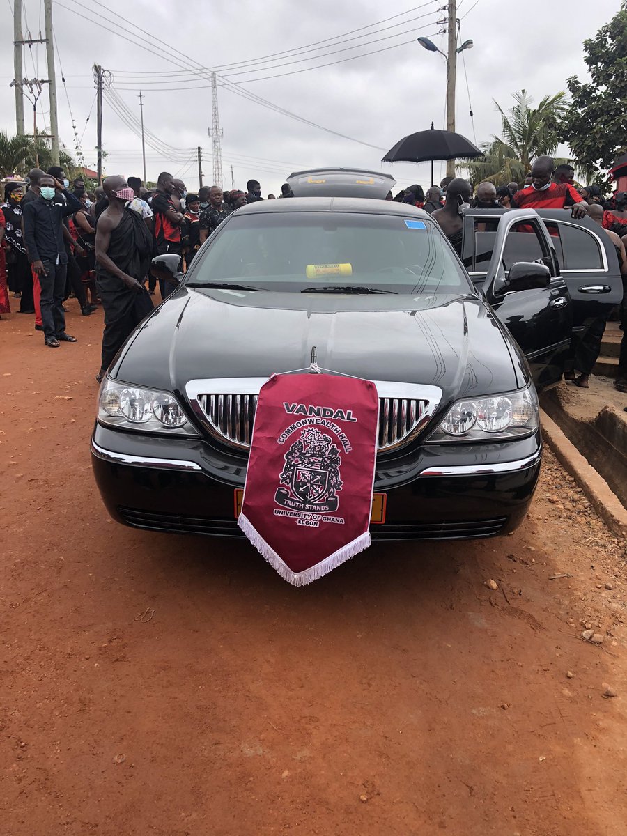 OVAGlobal1's tweet photo. #Vmates ! Sharp!!!
Vandal Owudon travelled to his “Maker” on Saturday 12th September 2020.
Appreciation to all Old Vandals and friends who showed up and supported in diverse ways.
#OVAnews #OVAAshanti #OVAAR
#OVABA #OVAWR #OVAGAR #OVAVR #Vmates https://t.co/iUkFXVHu5m