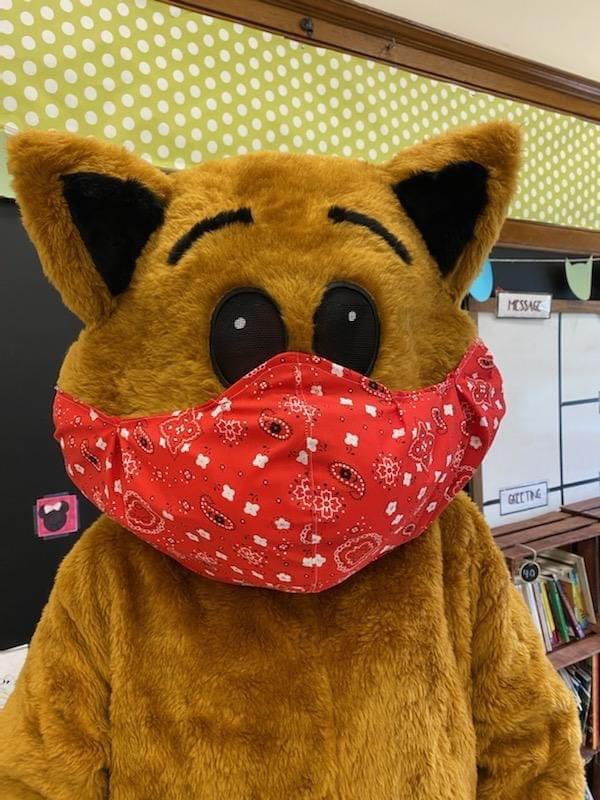 c_cKuserKat's tweet photo. @HTSD_Kuser CONGRATULATIONS from the Kuser Kat!!! During the first week of school, 265 spots were given to students for being RESPONSIBLE, RESPECTFUL, and SAFE during remote learning! 
#GetSpottedKuser #KuserPride #KuserStrong @WeAreHTSD #OneHamilton https://t.co/TDsf0A1g1s
