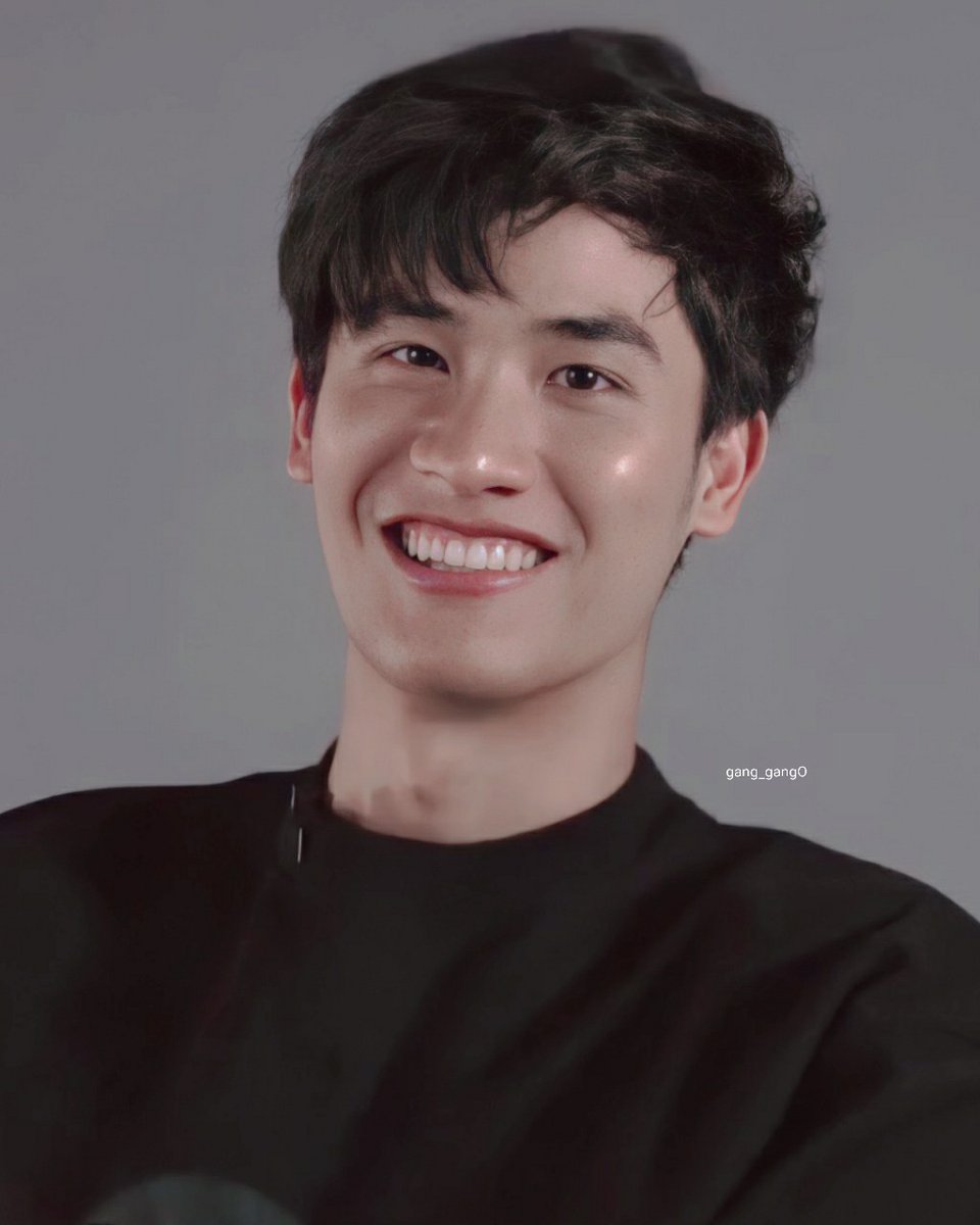 Day 142:  @Tawan_V you're so adorable and that's the tweet. I love you  #Tawan_V