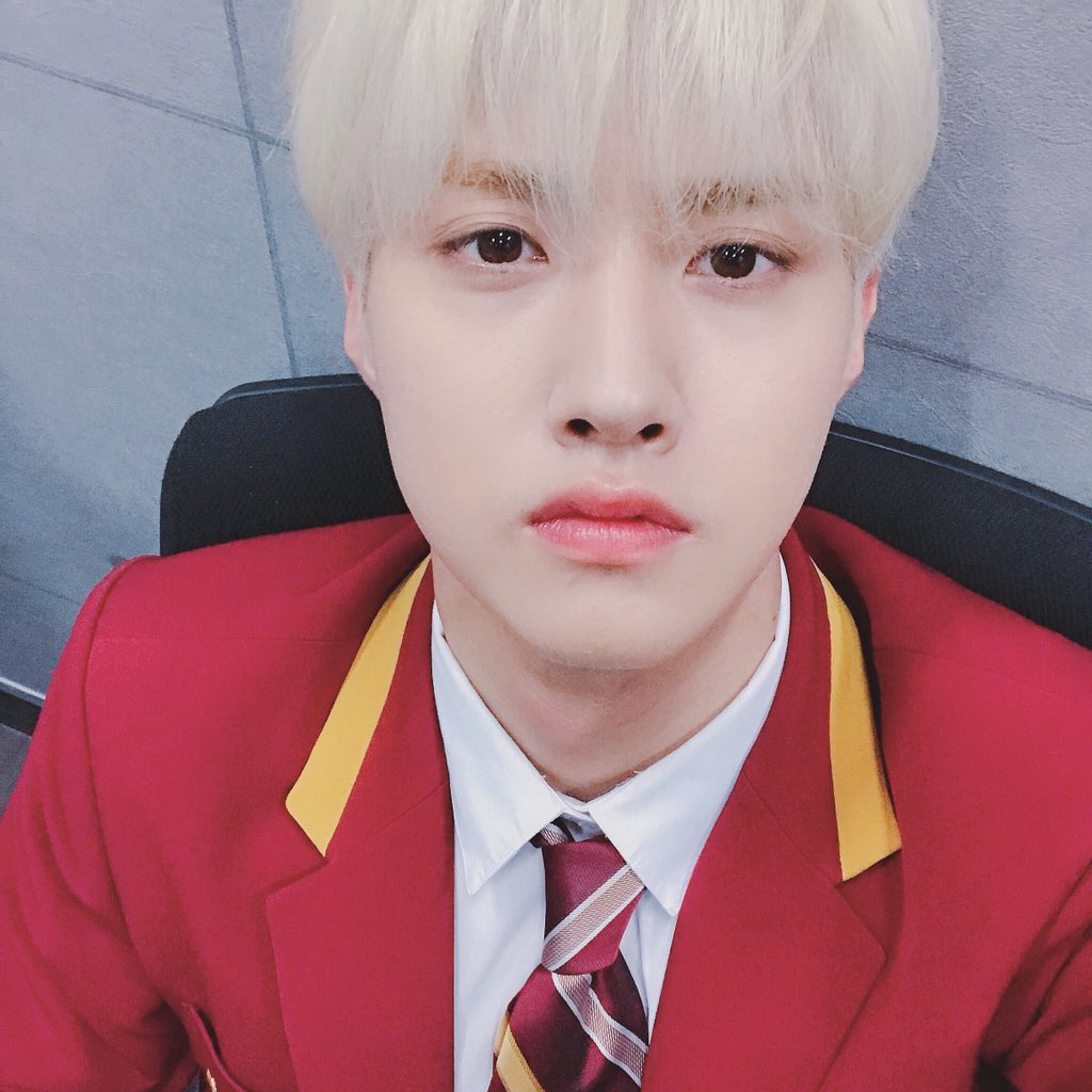 M̷A̷N̷I̷F̷E̷S̷T̷I̷N̷G̷ Reminiscing Blonde Changgu, a thread;𝙋𝙎 Not for Universe with weak heart