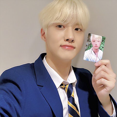 M̷A̷N̷I̷F̷E̷S̷T̷I̷N̷G̷ Reminiscing Blonde Changgu, a thread;𝙋𝙎 Not for Universe with weak heart