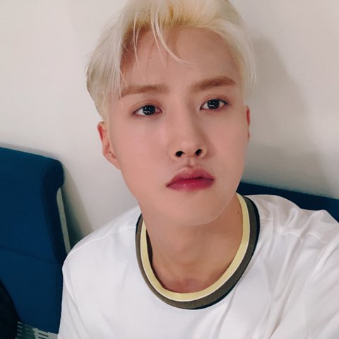 M̷A̷N̷I̷F̷E̷S̷T̷I̷N̷G̷ Reminiscing Blonde Changgu, a thread;𝙋𝙎 Not for Universe with weak heart