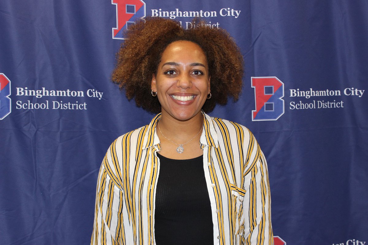 BinghamtonCSD's tweet photo. NEW TEACHER FEATURE: Francesca Barlowe will teach 6th grade literacy at West. She attended SUNY Geneseo for both her undergrad and masters degrees. She said she loves helping students learn to communicate effectively and grow into proficient readers and writers. #BPatriotProud https://t.co/kK4ZqJLQbV