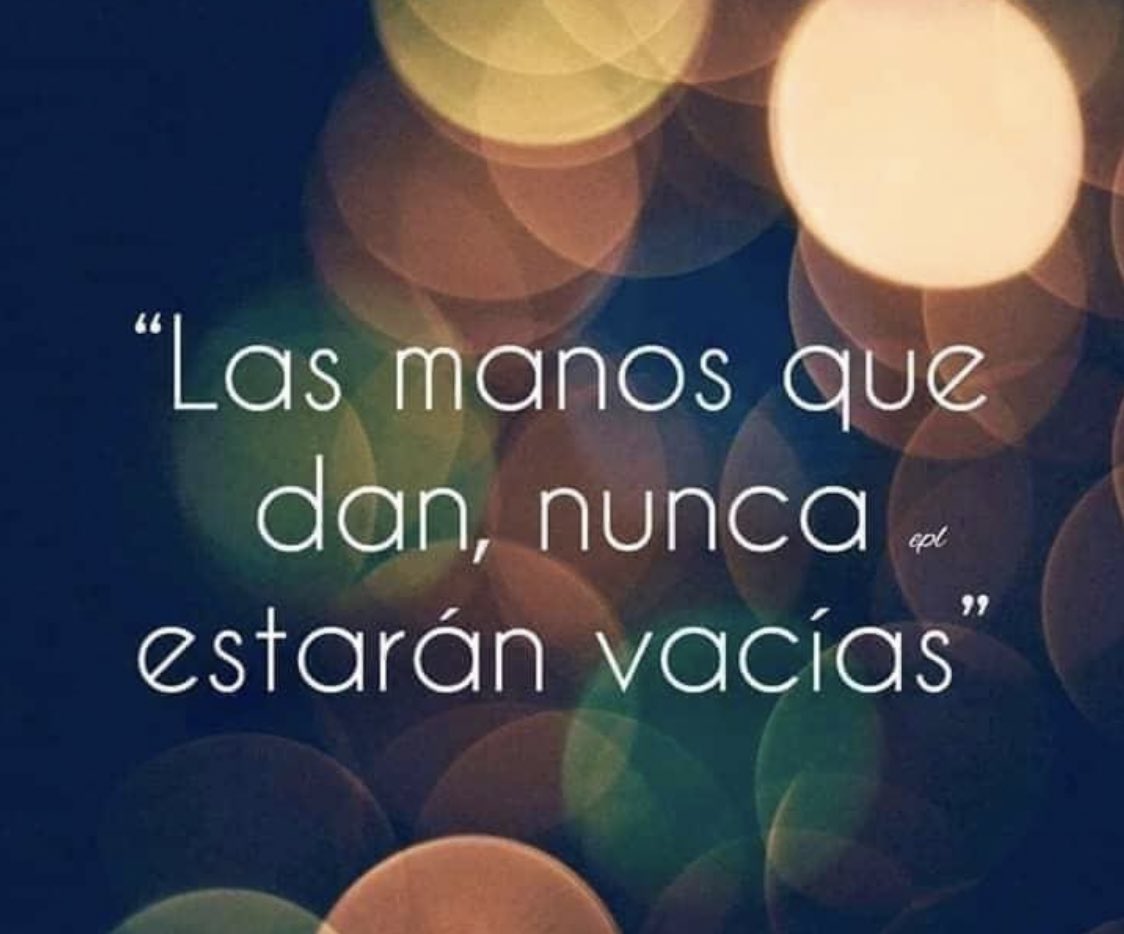 rbkrosettec's tweet photo. Aveces uno se cansa de dar, pero cuando uno es mucho, da mucho, pues que querían? Lindo lunes!!! https://t.co/Z9HApKmDRD
