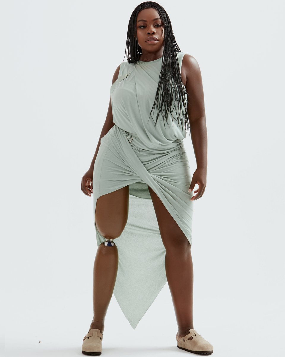 FashionWeek's tweet photo. Minimal silhouettes, maximal style from Private Policy's @NYFW: The Shows September 2020 digital presentation. Watch it now on https://t.co/TwTsFQnF9t https://t.co/Dy3WEkWc8n
