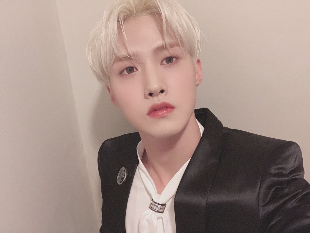 M̷A̷N̷I̷F̷E̷S̷T̷I̷N̷G̷ Reminiscing Blonde Changgu, a thread;𝙋𝙎 Not for Universe with weak heart