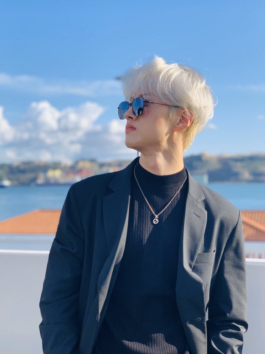 M̷A̷N̷I̷F̷E̷S̷T̷I̷N̷G̷ Reminiscing Blonde Changgu, a thread;𝙋𝙎 Not for Universe with weak heart