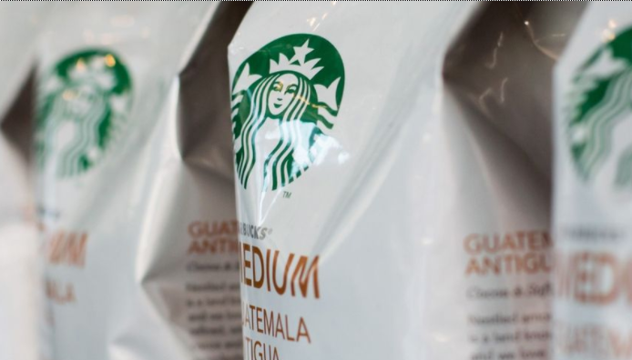 CatalysisPNW's tweet photo. When Starbucks announced their new bean-to-cup tracer tool, we recalled our early collaboration with them on a prototype that used data to bring the journey of the bean directly to customers.

Read more: https://t.co/TXmSPcphZV

#catalysis #creativeintelligenceagency #starbucks https://t.co/gHPTqfGyUP