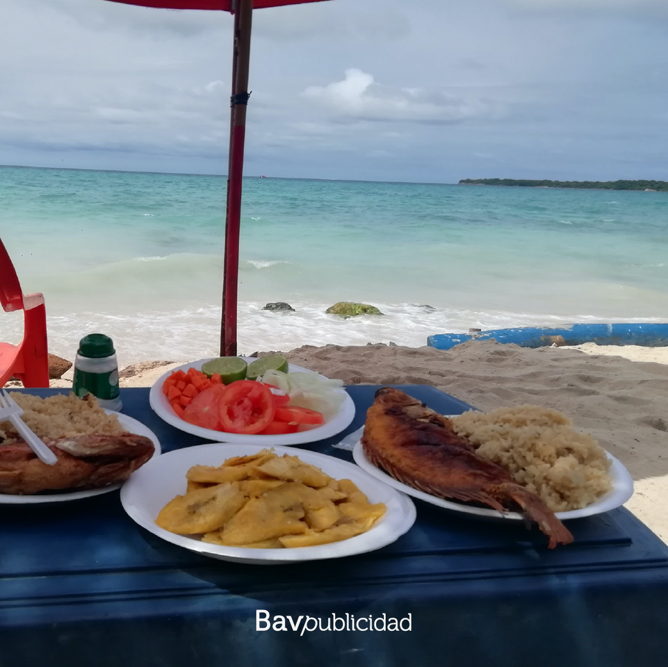 bavpublicidad's tweet photo. ¡Lugares que inspiran! Todos tenemos un espacio que hace que nuestra creatividad fluya y llegue a su punto máximo. El #TeamBav encuentra inspiración en cada uno de estos lugares. ¿Qué lugares mueven tu creatividad? https://t.co/ChEh4s3Nzw