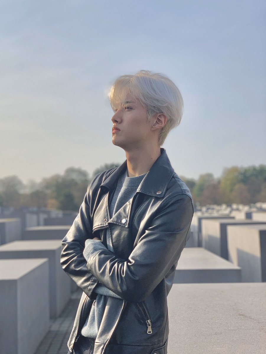 M̷A̷N̷I̷F̷E̷S̷T̷I̷N̷G̷ Reminiscing Blonde Changgu, a thread;𝙋𝙎 Not for Universe with weak heart