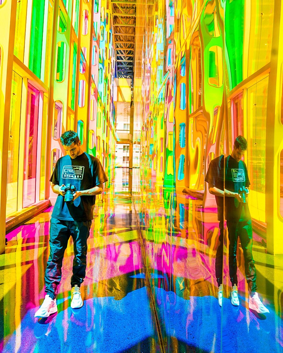 Light creates the color