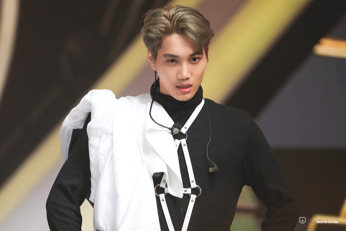 Angelikax_26's tweet photo. September 14 2020

#KAI
 #카이 
#Jongin
#EXO 
#GucciKai
#WeAreOneWithKAI
#SMPROTECTKAI
@weareoneEXO 

kai solo album

Gucci https://t.co/VKzFLP8eJl
Olympics https://t.co/eJuHhaJht2
Spoiler https://t.co/sfM175PIM7
ICU https://t.co/OgffL9HVEE
Levi's https://t.co/Z61aYEe5JF https://t.co/qBjkt2rEQB