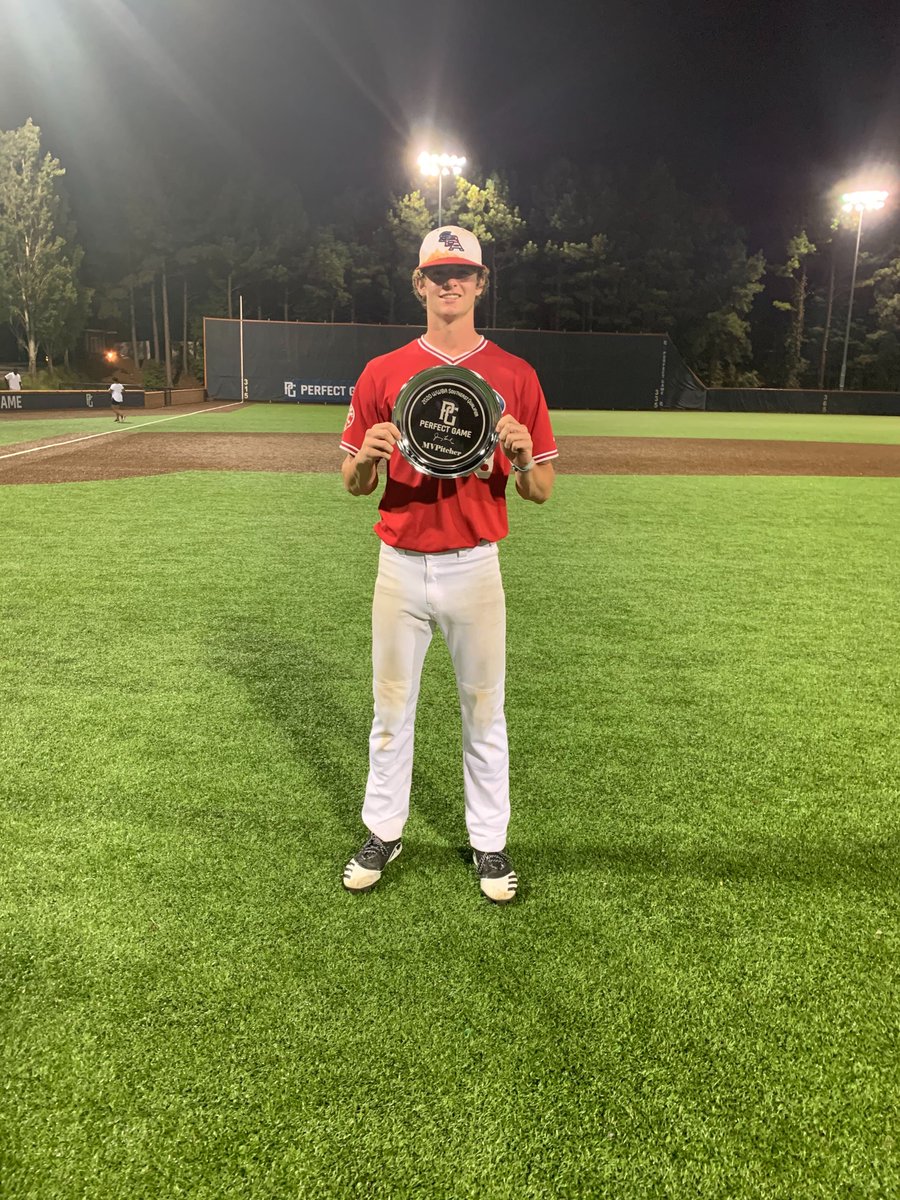 WWBA Southeast Qualifier No. 1 Champions - Team Elite Black 2021 🏆

🥈 Runner-up - SBA Futures
🏅 MVP - Henry Hunter
🏅 MVPitcher - Jordan Little