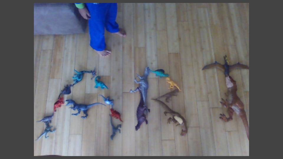 farrington_art's tweet photo. Last week in art we explored the use of line by using objects around the house to spell words or write letters! #alphabetsoup #remotelearningart #onlinelearningart #line #elementaryart #wcpss @GreenESLeaders @GreenPTA https://t.co/5yFnLOXrz4