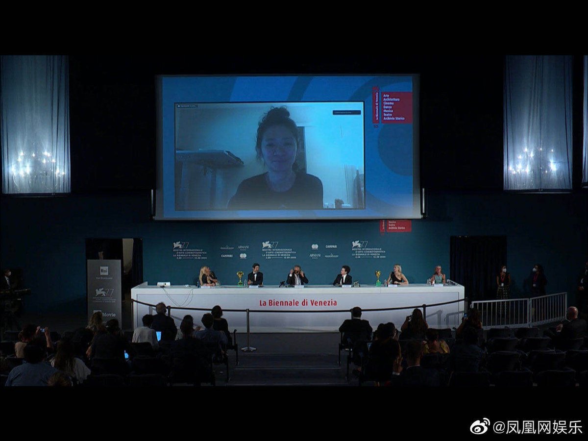 Congratulazioni a #ChloeZhao che con il suo #Nomadland ha vinto il Leone D'oro alla 77ma edizione del #festivaldivenezia
#Venezia77