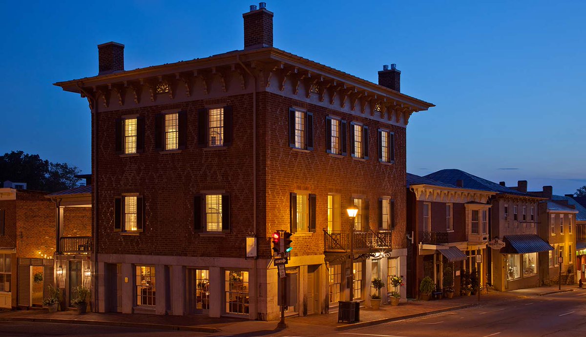 Swooning over <a href="/TravelLeisure/">Travel + Leisure</a>'s Top 15 City Hotels in America? Say hello to The Georges in Virginia's picturesque Shenandoah Valley, and look no further. #LoveVA travelandleisure.com/worlds-best/ci… #BlueRidge #VisitShenandoahValley