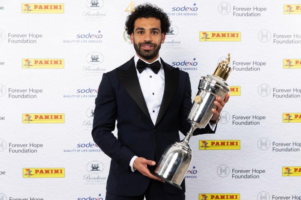 Watch_LFC's tweet photo. Mohamed Salah since re-joining the Premier League in 2017: 

• Games - 122
• Goals - 78
• Assists - 29

• 107 goals + assists in 122 games

• Premier League winner
• Golden boot winner 2x
• PFA POTY
• Football writers’ POTY
• PLPOTY

England = completed, @MoSalah 🔴 https://t.co/9SYrdk1U9s