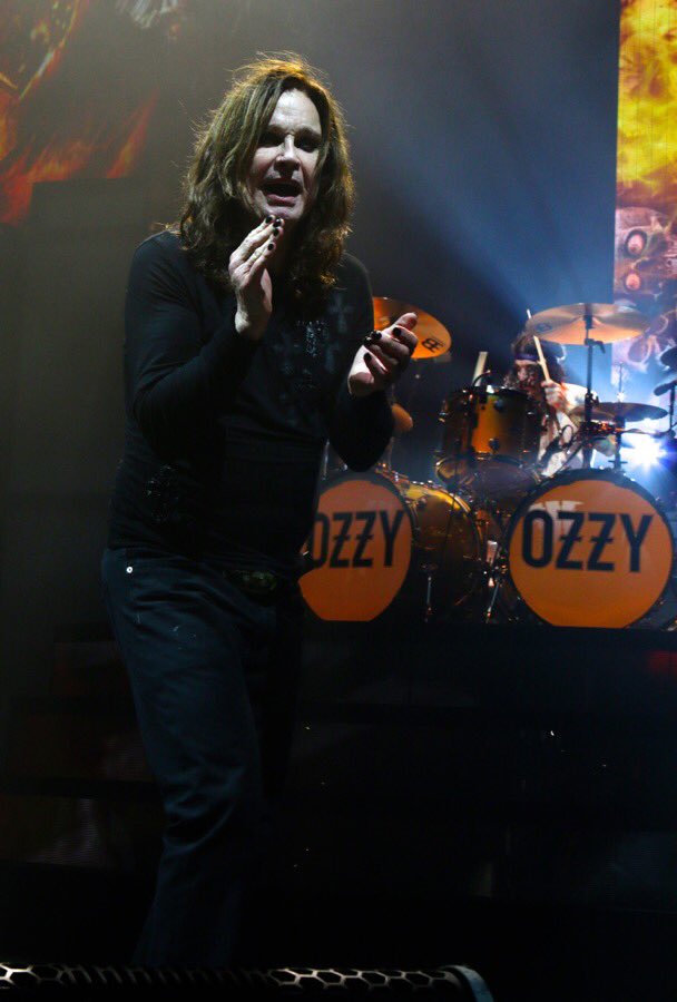 OzzyOsbourne's tweet photo. Sept. 14, 2018
at Jones Beach Theater https://t.co/uR0HoxcR1L