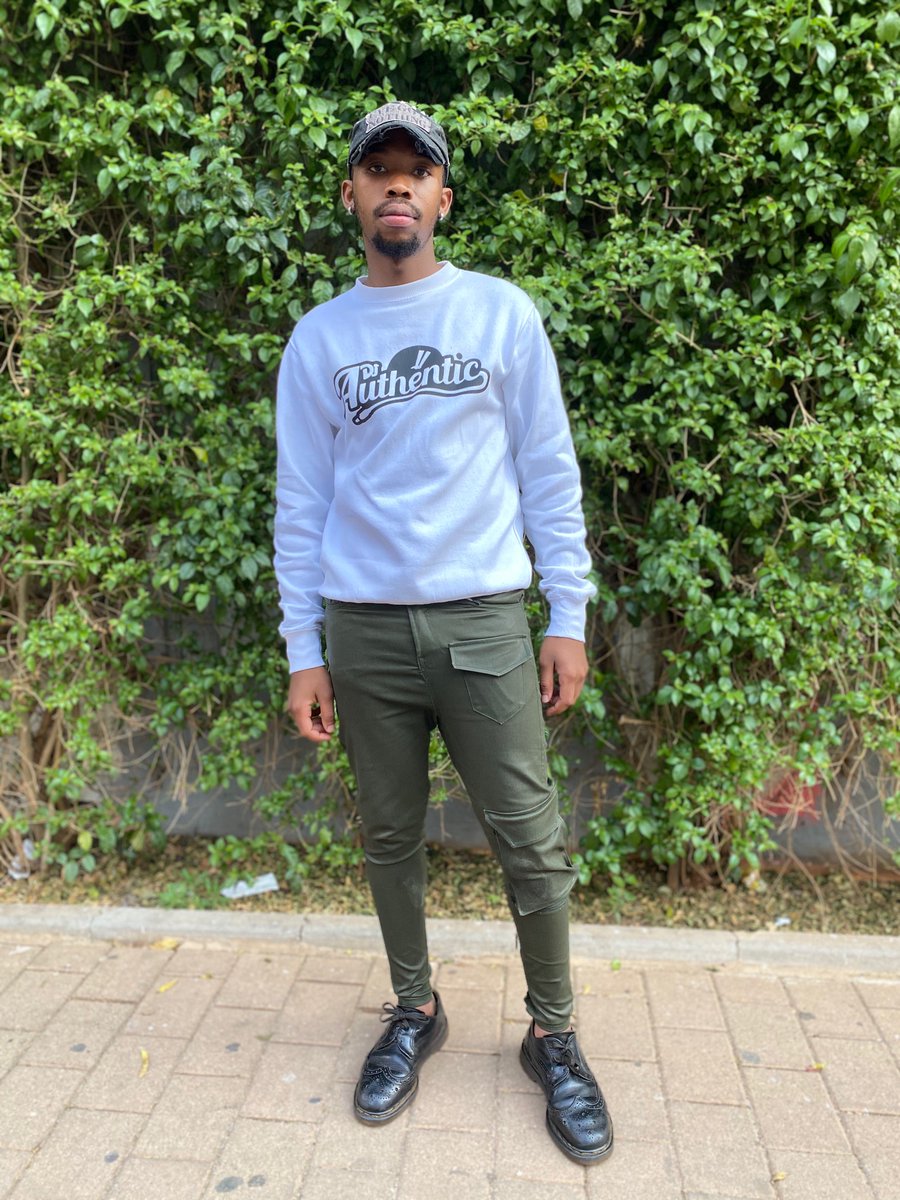 DjAuthenticza's tweet photo. @c.hynaa11 is the reason why I smile nowadays😍😭♥||👖: Designed by @tsamiie https://t.co/boCAMxJHsw